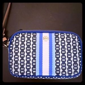 Tory Burch Gemini Link Wristlet NEW with tag